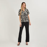 Blusa Manga Corta Cuello Camisero Negro