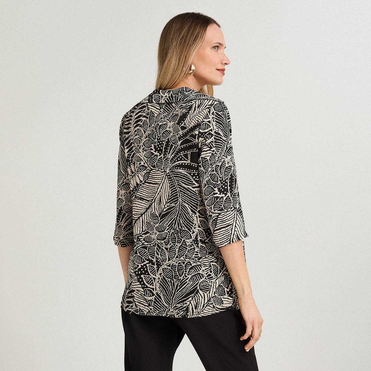 Blusa Twin Set Manga 3/4 con Tapado Negro