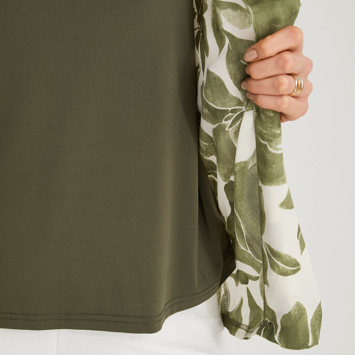 Blusa Twin Set Manga 3/4 con Tapado Verde