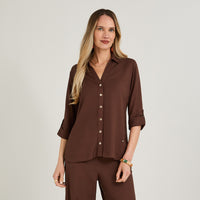 Blusa de Lino Cuello Camisero con Botones Café
