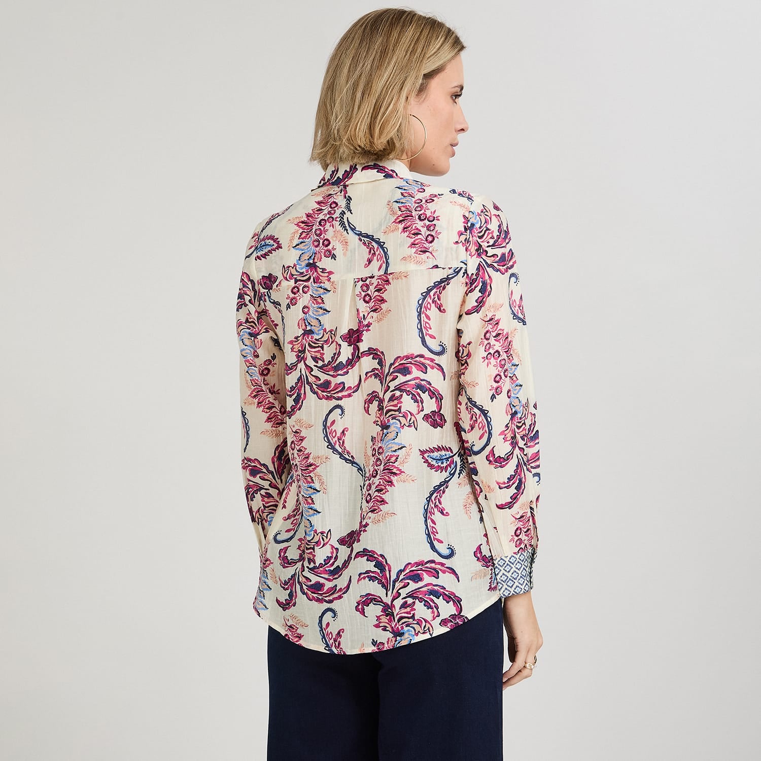 Blusa Manga Larga Estampada con Botones Magenta