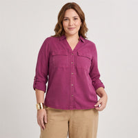 Blusa de Lyocell con Bolsillos Morado en modelo plus size