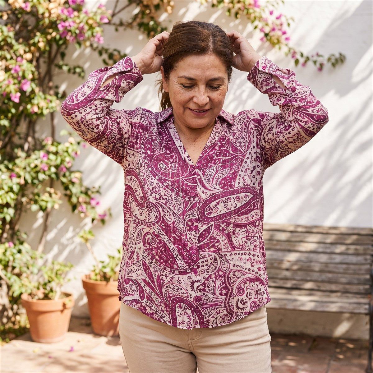 Blusa Manga Larga Print con Lurex Morado lifestyle
