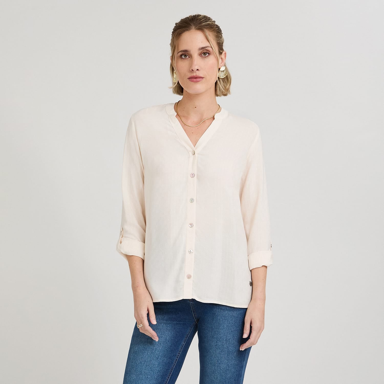 Blusa Escote Mao Manga Roll Up con Textura Beige