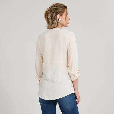 Blusa Escote Mao Manga Roll Up con Textura Beige
