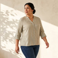 Blusa Escote Mao Manga Roll Up con Textura Verde lifestyle