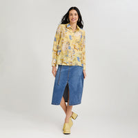 Blusa Manga Larga Estampada con Botones Mostaza