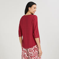Blusa Manga 3/4 con Botón Rojo