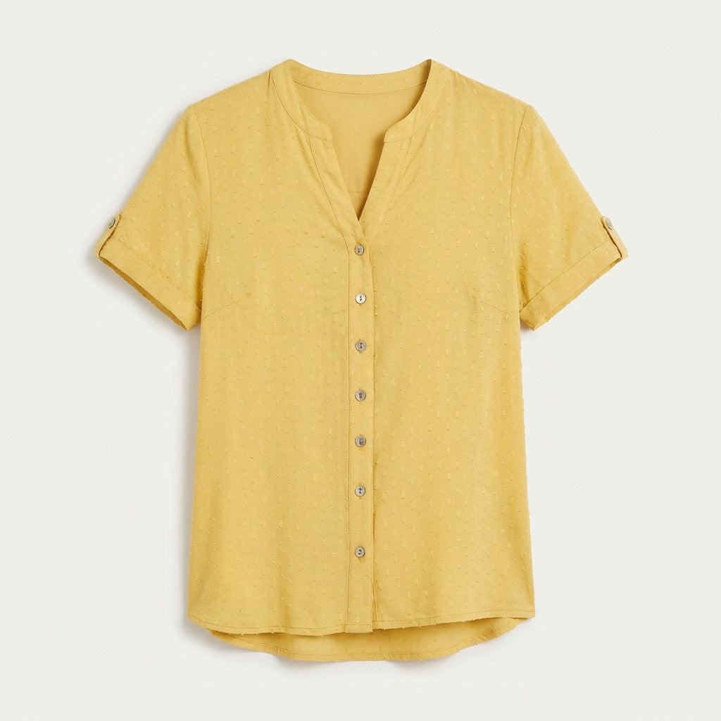 Blusa Manga Corta Plumeti Mostaza en plano