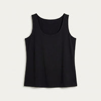 Peto Negro Sin Mangas en plano