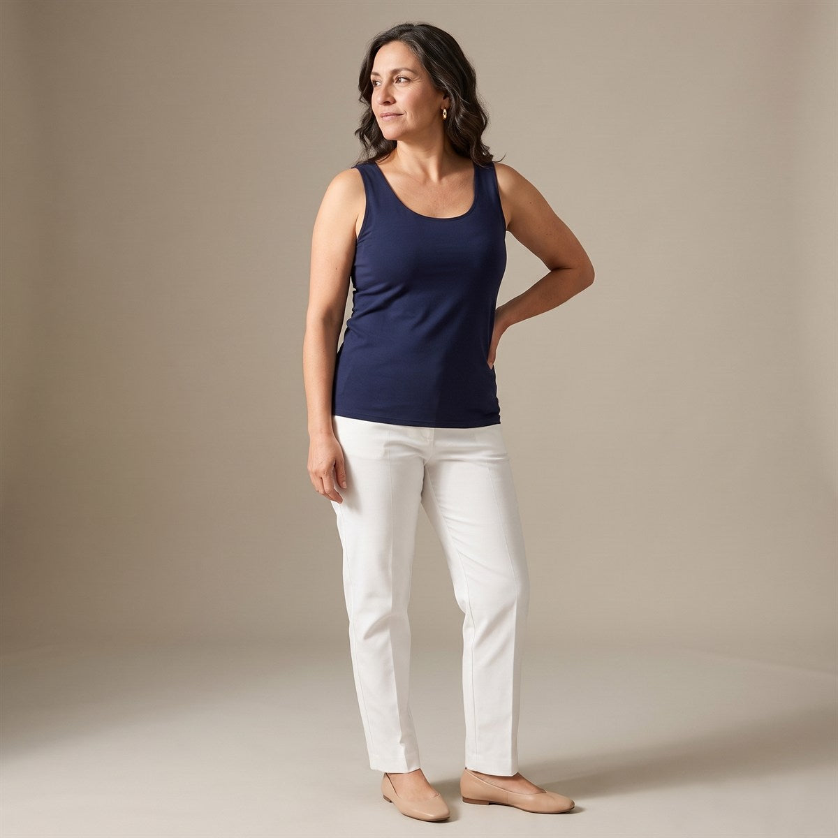 Peto Azul Sin Mangas con Calce Ajustado lifestyle