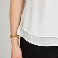 Blusa Crudo Escote V con Doble Capa