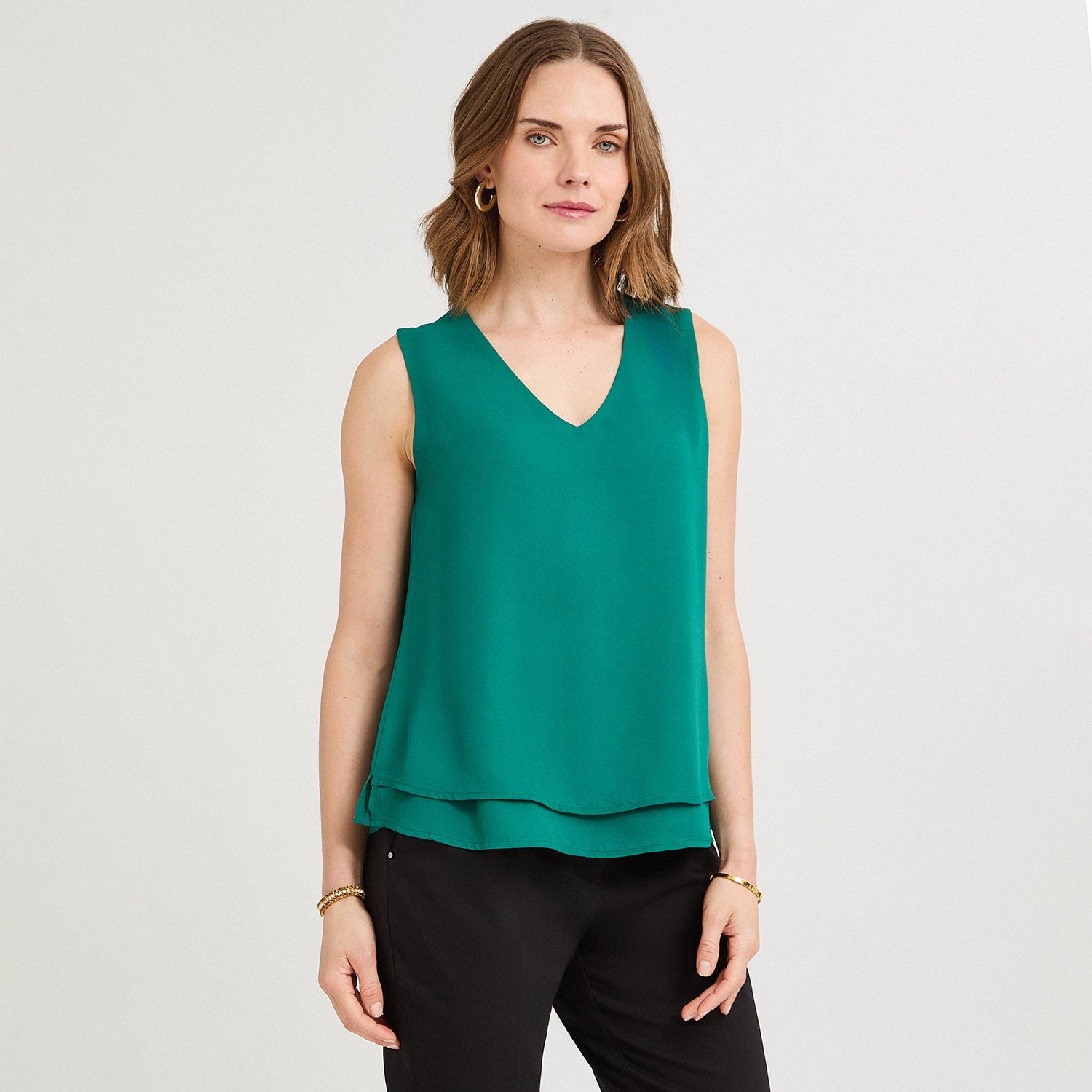 Blusa Sin Mangas con Capa Verde