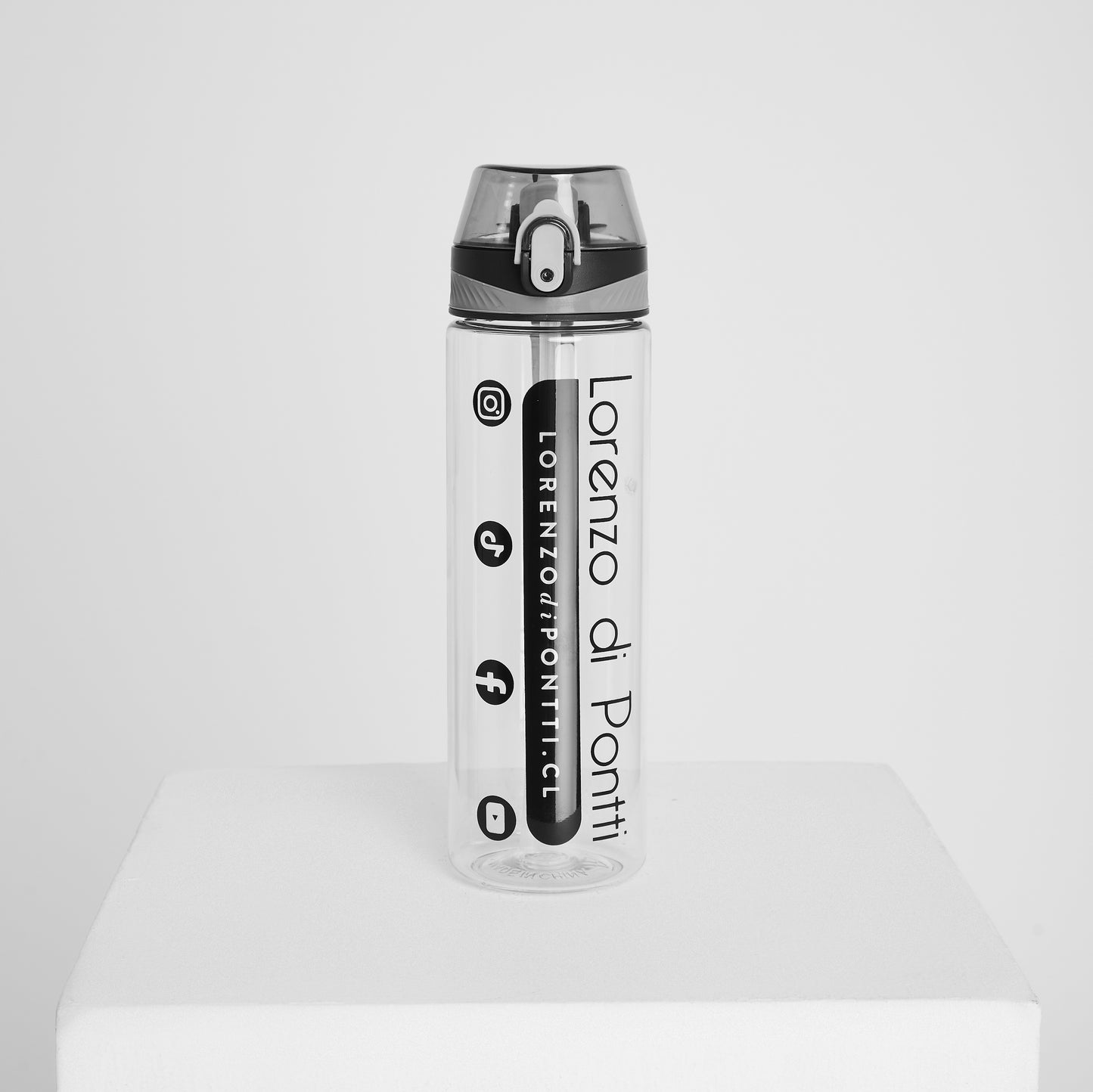 Botella de Agua Lorenzo di Pontti