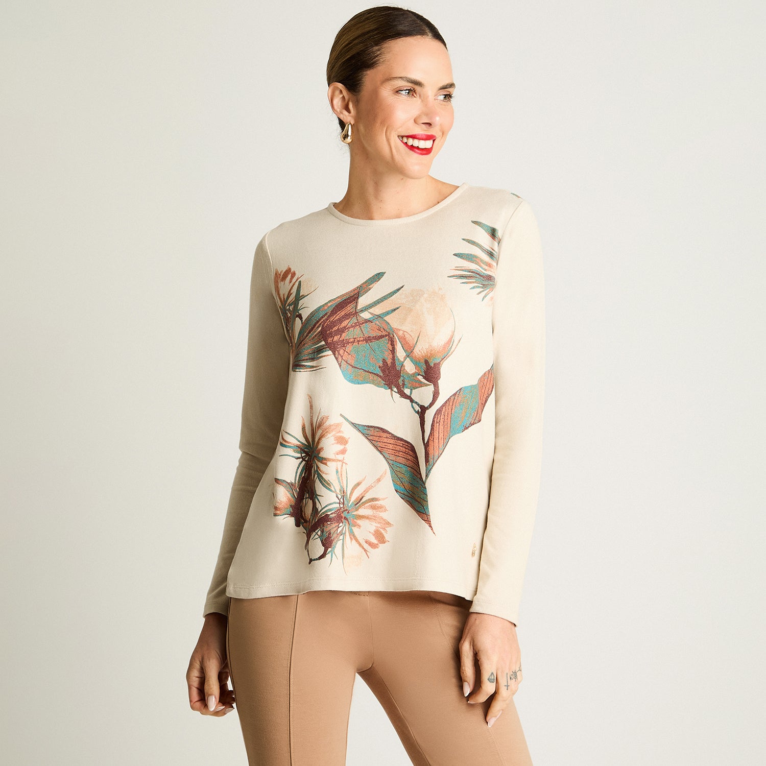 Polera De Lanilla Escote Redondo Estampada Beige Lorenzo Di Pontti