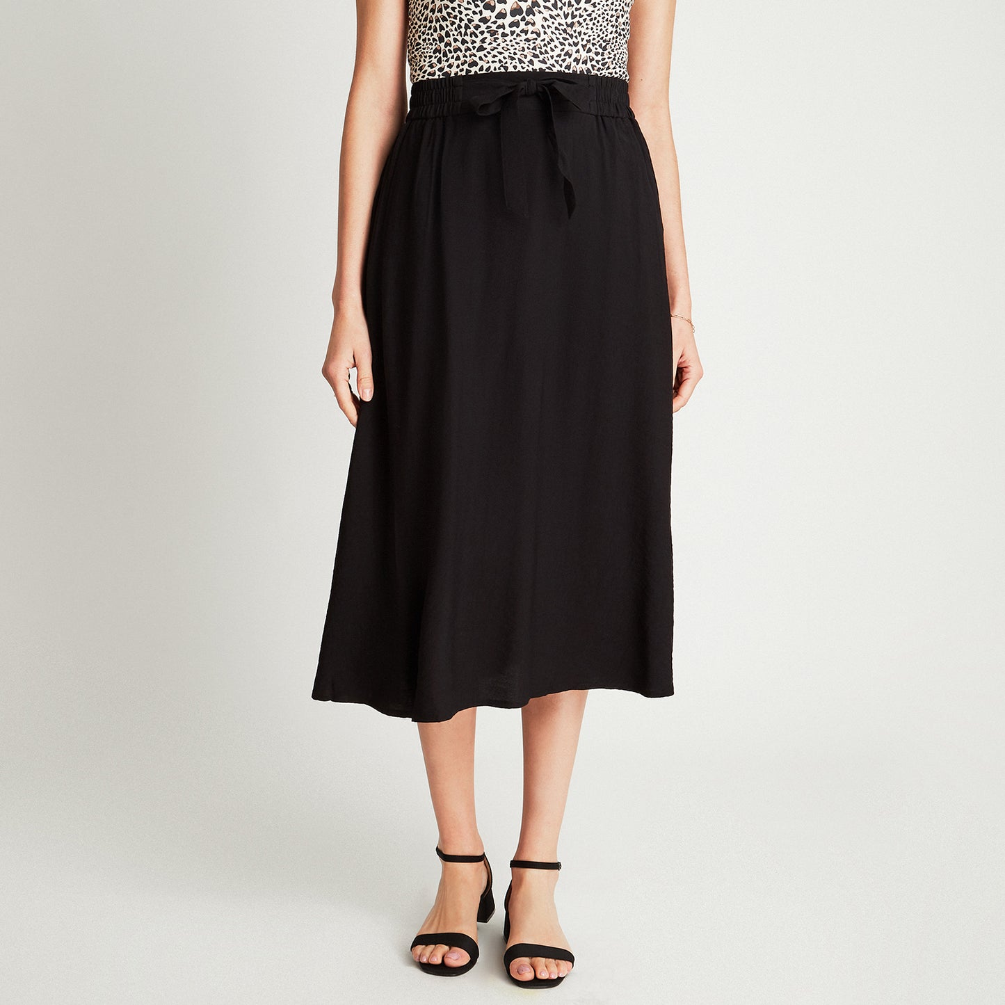 Falda Larga Negro Con Lazo