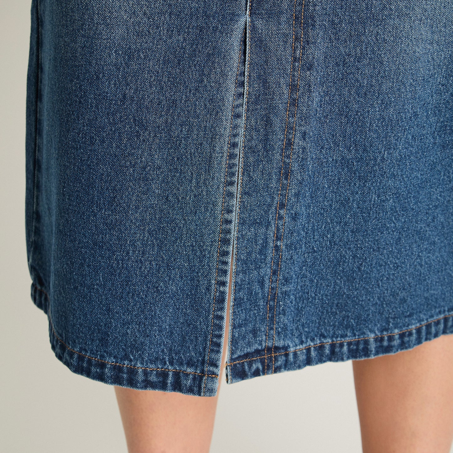 Falda Jeans Abertura Frontal Azul Curvi