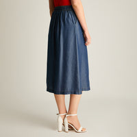 Falda Azul Maxi con Pinzas y Cinturón