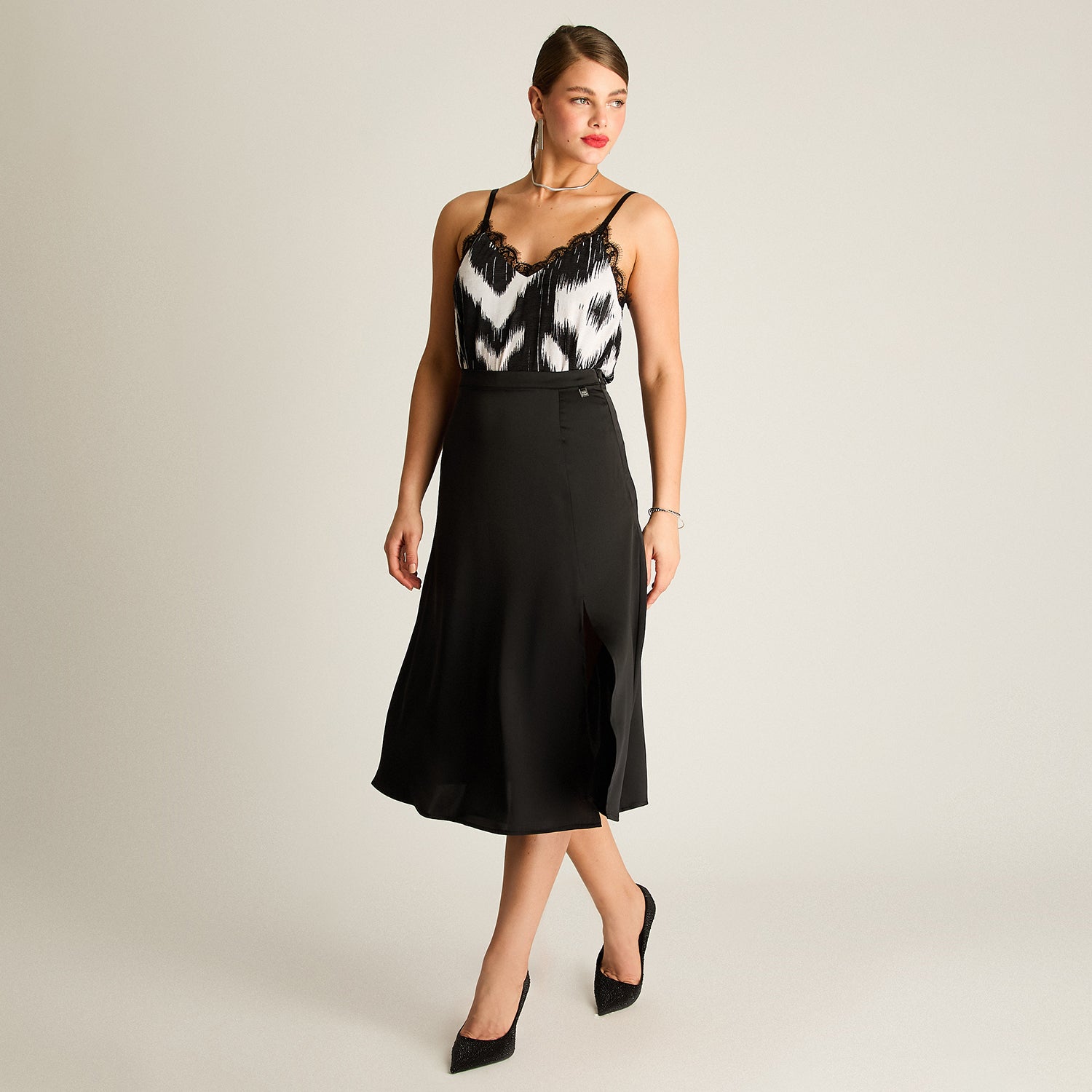 Falda Midi Negra