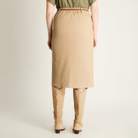 Falda Beige Midi con Cinturón