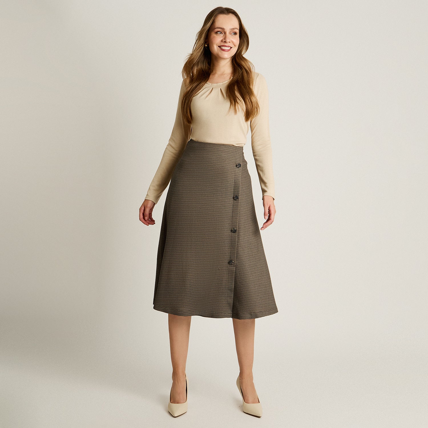 Falda Gris Elasticidad Media Sin Forro Calce Normal Tela Camant