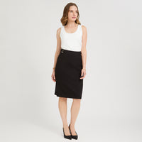 Falda Elasticada con Aplicación en Pretina Negro