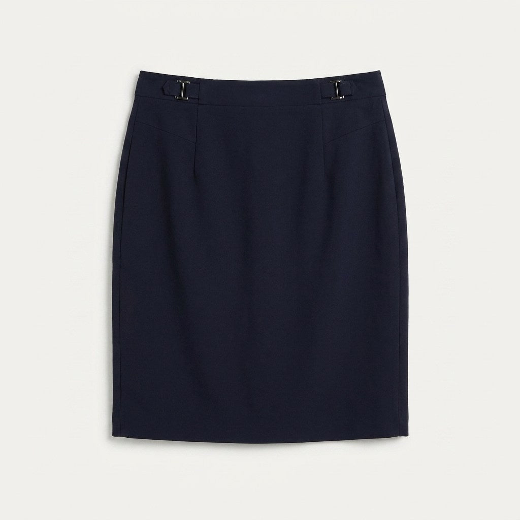 Falda Elasticada con Aplicación en Pretina Azul en plano