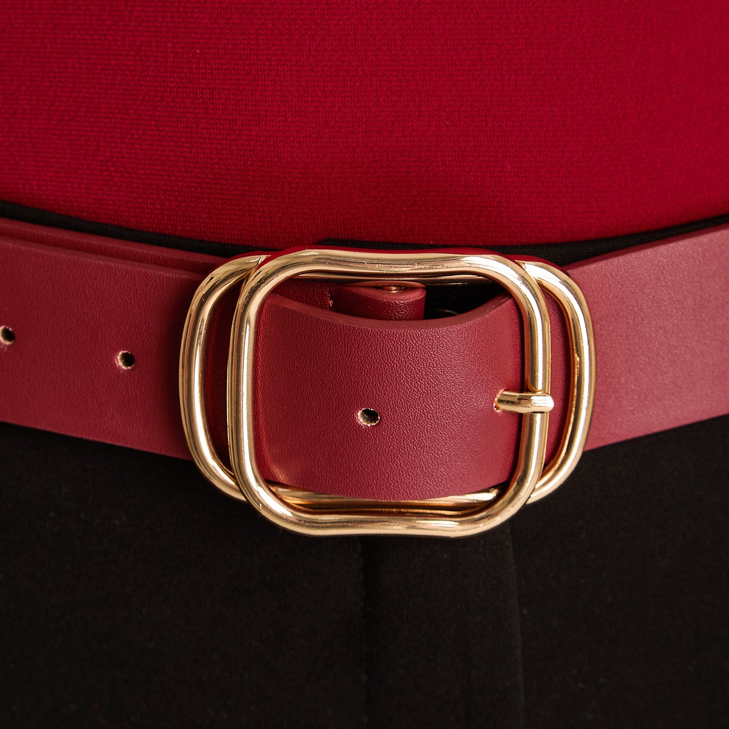 Cinturón Guinda No Elasticado Calce Normal