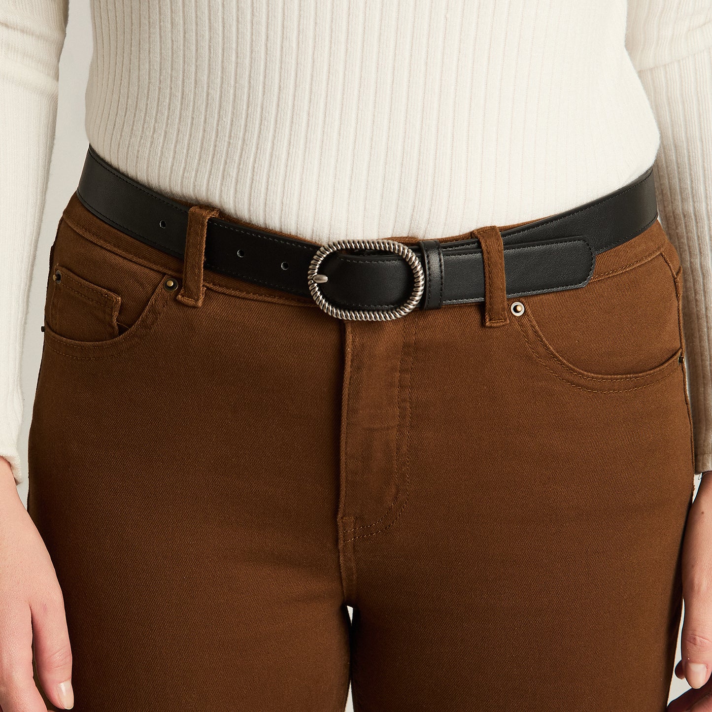 Cinturon Negro Elasticidad Nula Sin Forro Calce Normal Tela Plano