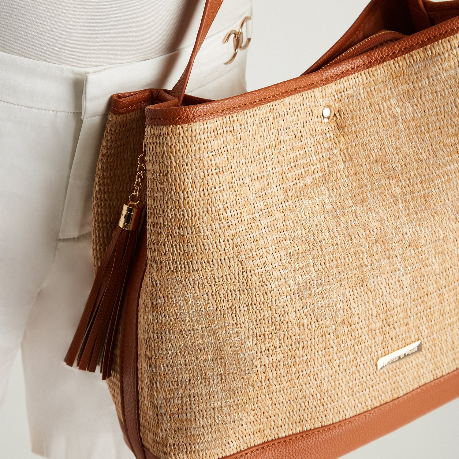 Cartera Raffia Beige