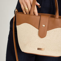 Cartera de Raffia con Pu Contraste Crudo