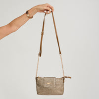Cartera Bandolera de Raffia Metalizada Café