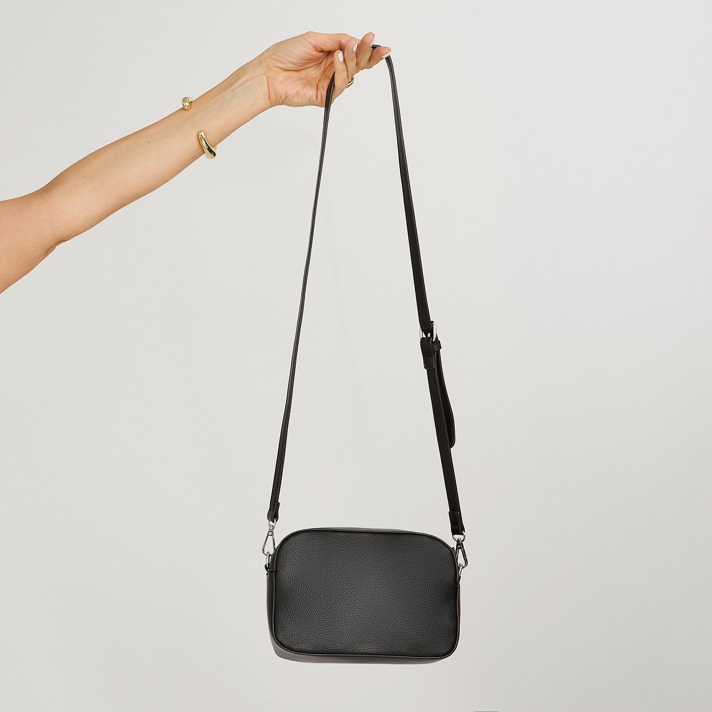 Cartera Bandolera de Pu Negro