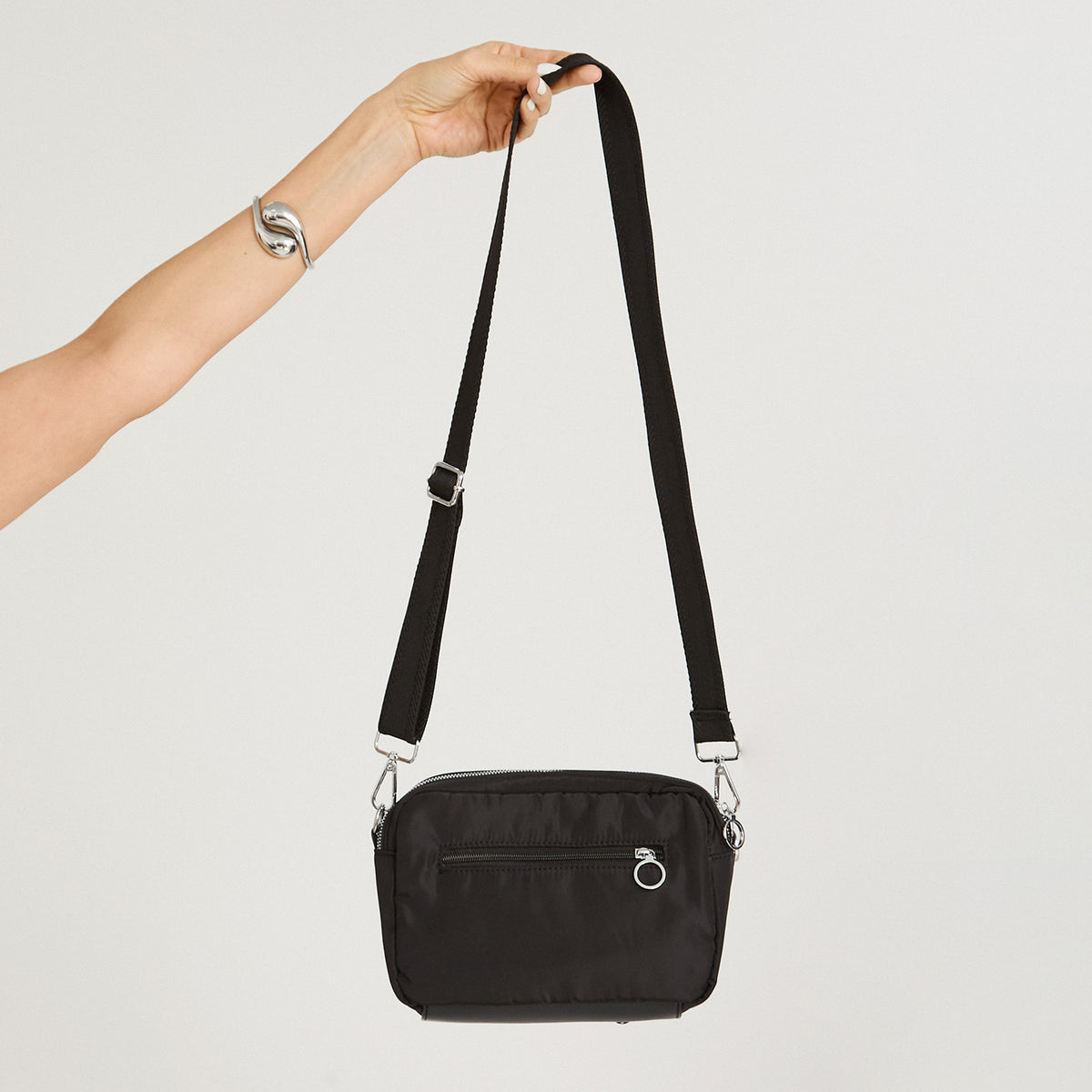 Cartera Bandolera de Tela Negro