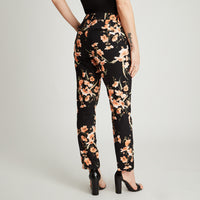 Pantalón Crop Negro Pitillo Estampado Floral