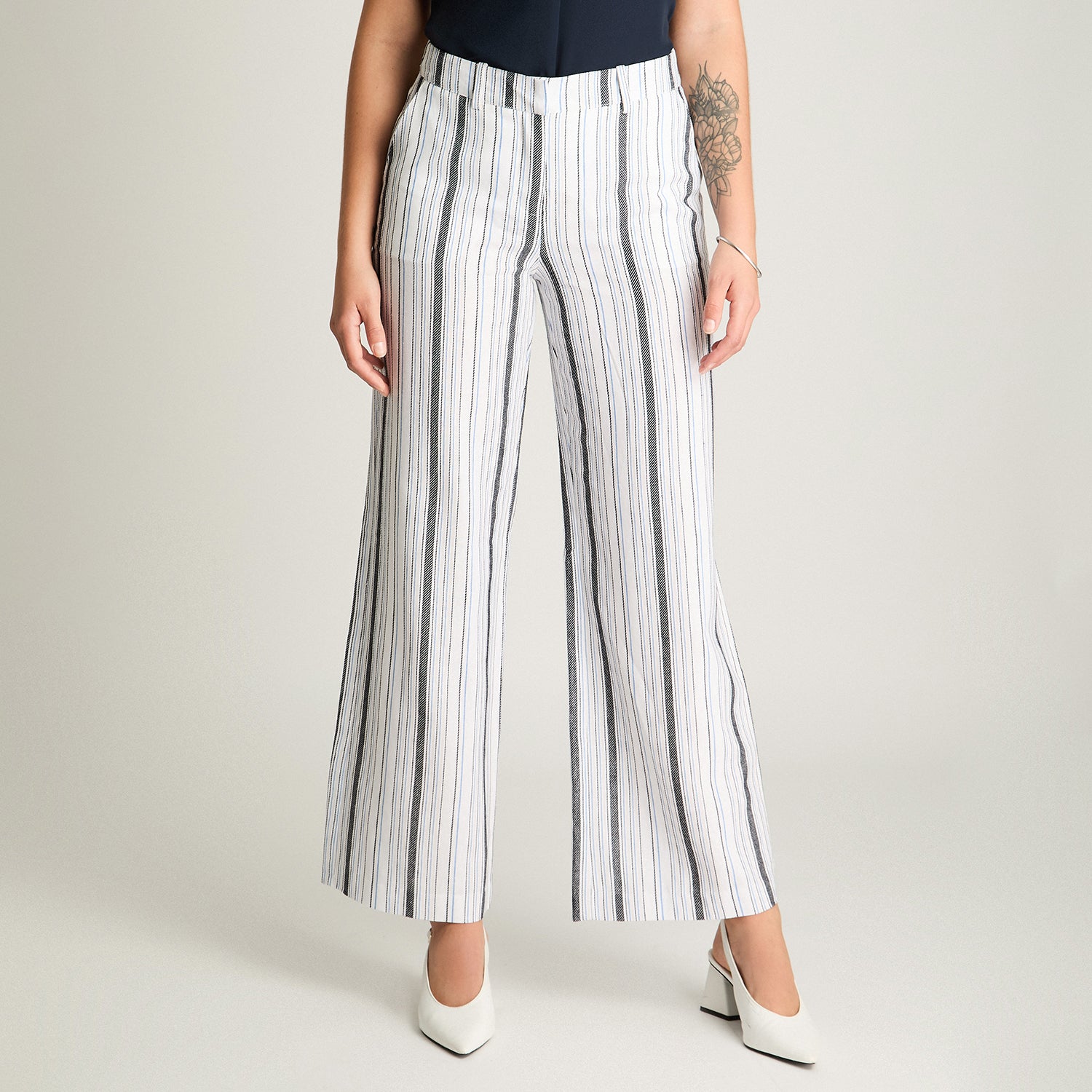 Pantalón Formal Palazzo Con Botón Oculto Azul Lorenzo Di Pontti
