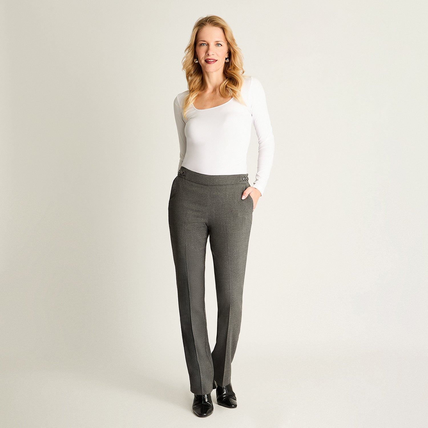 Pantalón Sastrero Con Cadena En Costados Gris