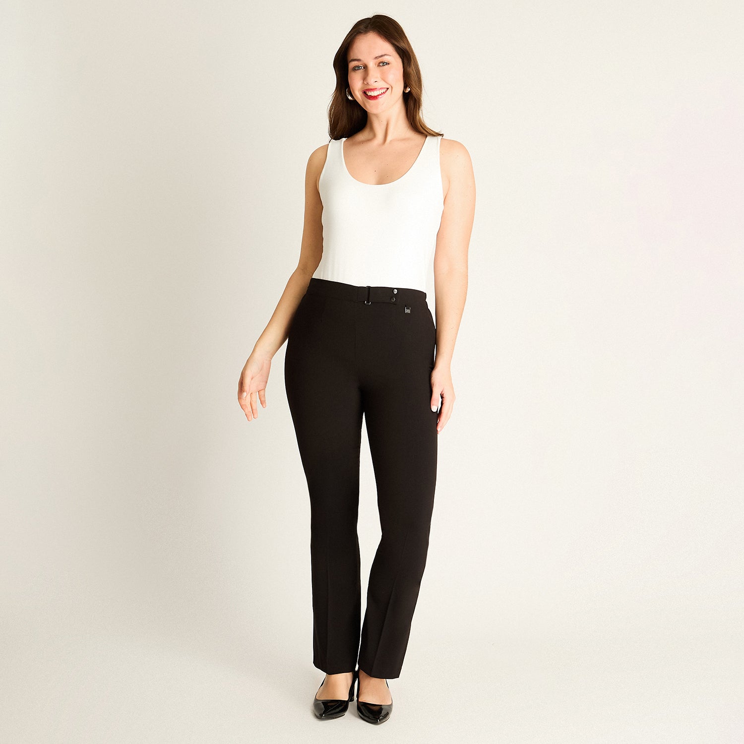 Pantalón Negro de Corte Recto