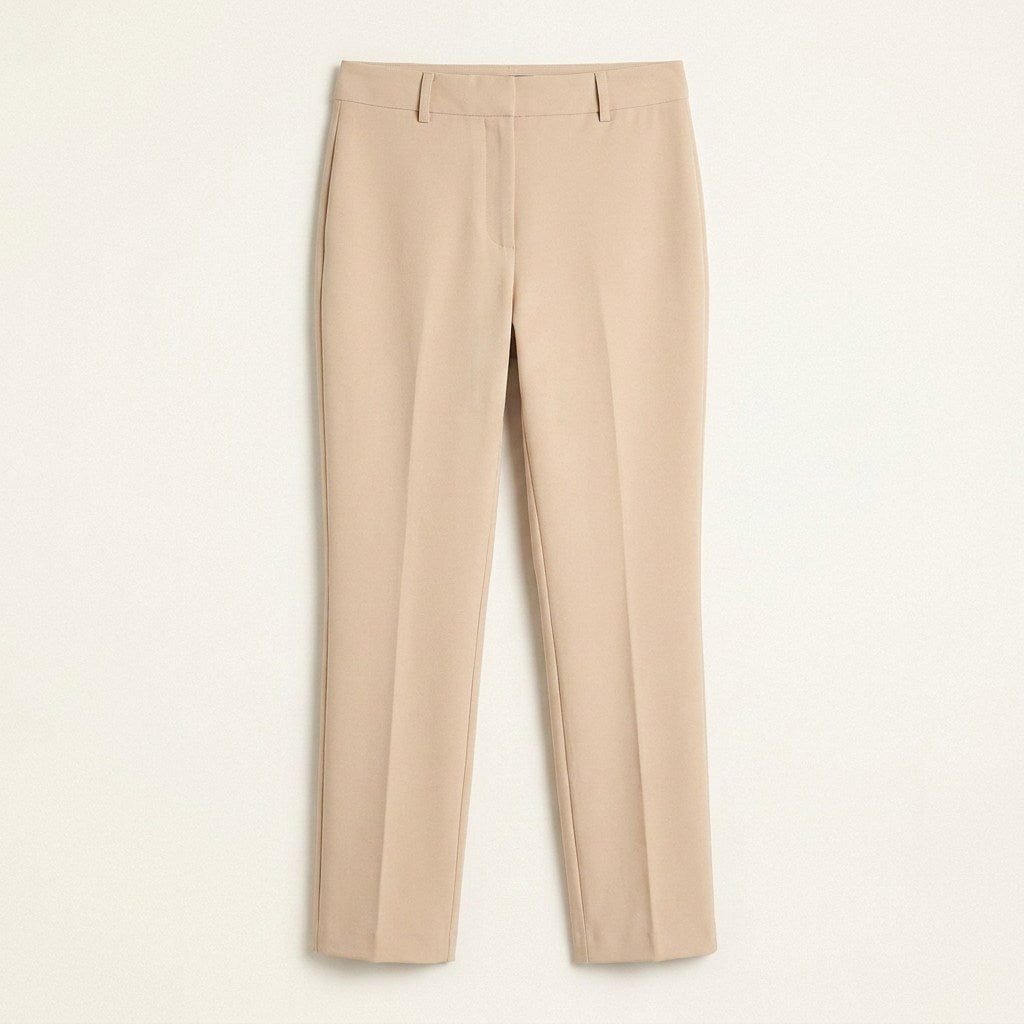 Pantalón Formal Beige Corte Recto en plano