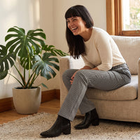 Pantalón Formal Gris Recto lifestyle