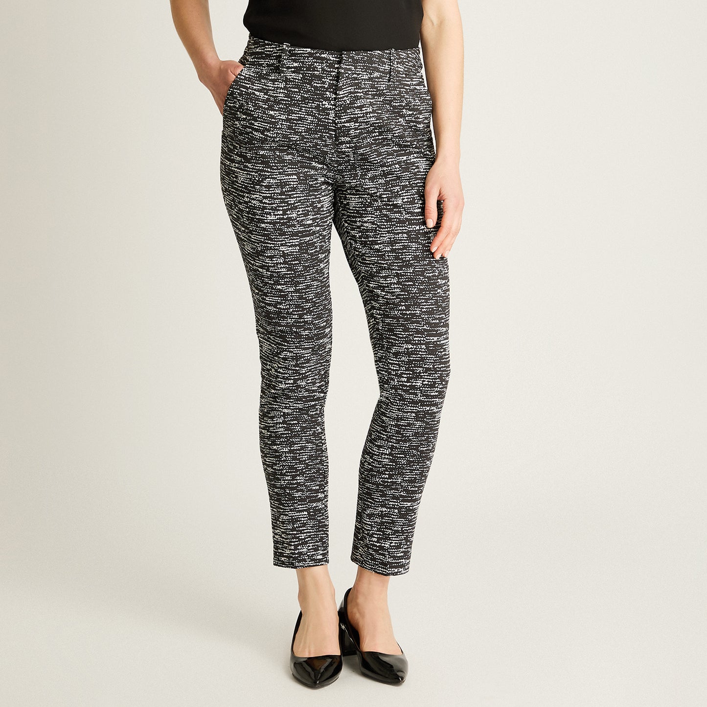 Pantalón Slim Fit Negro Jaspeado