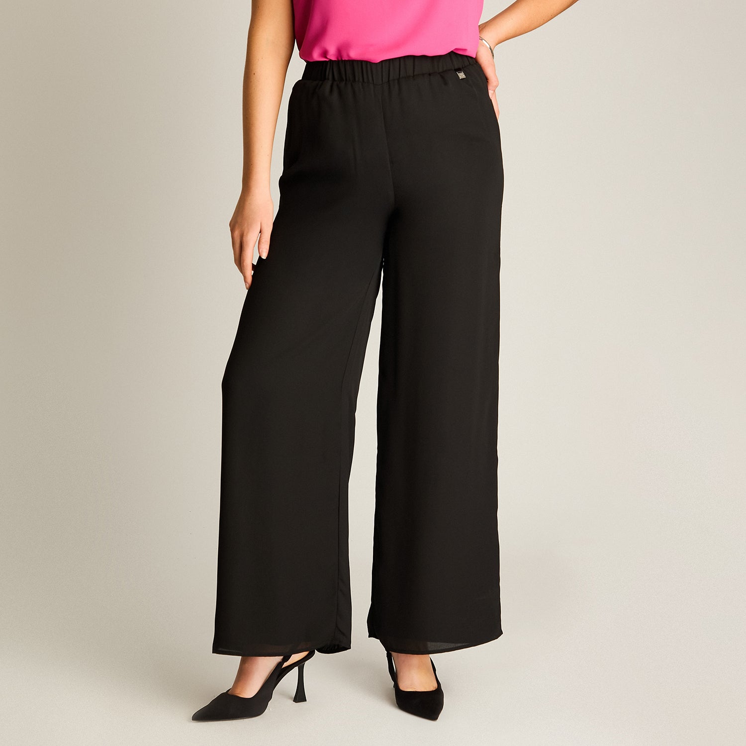 Pantalón Palazzo Elegancia Floral Negro
