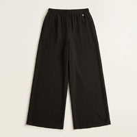 Pantalón Palazzo Elegancia Floral Negro en plano