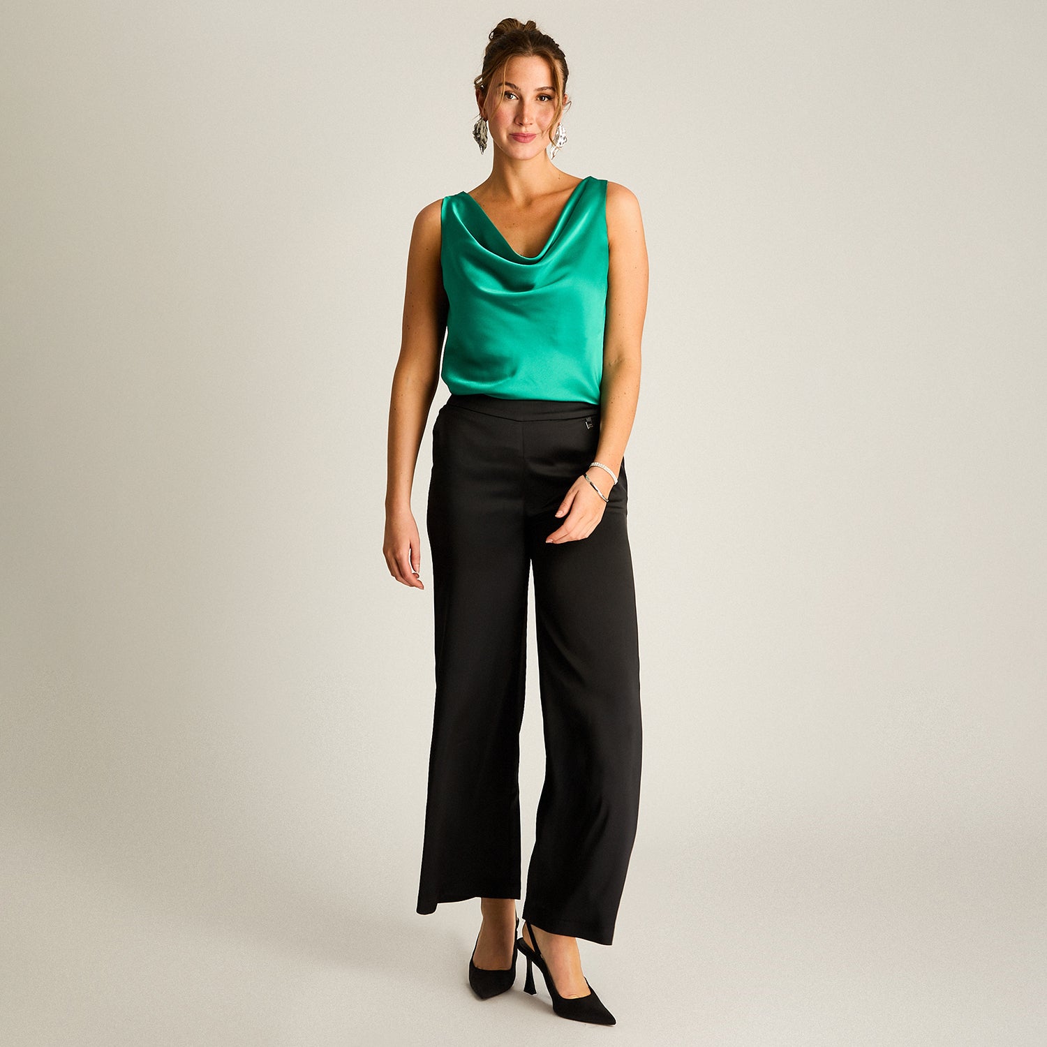 Pantalón Palazzo Negro Elegante