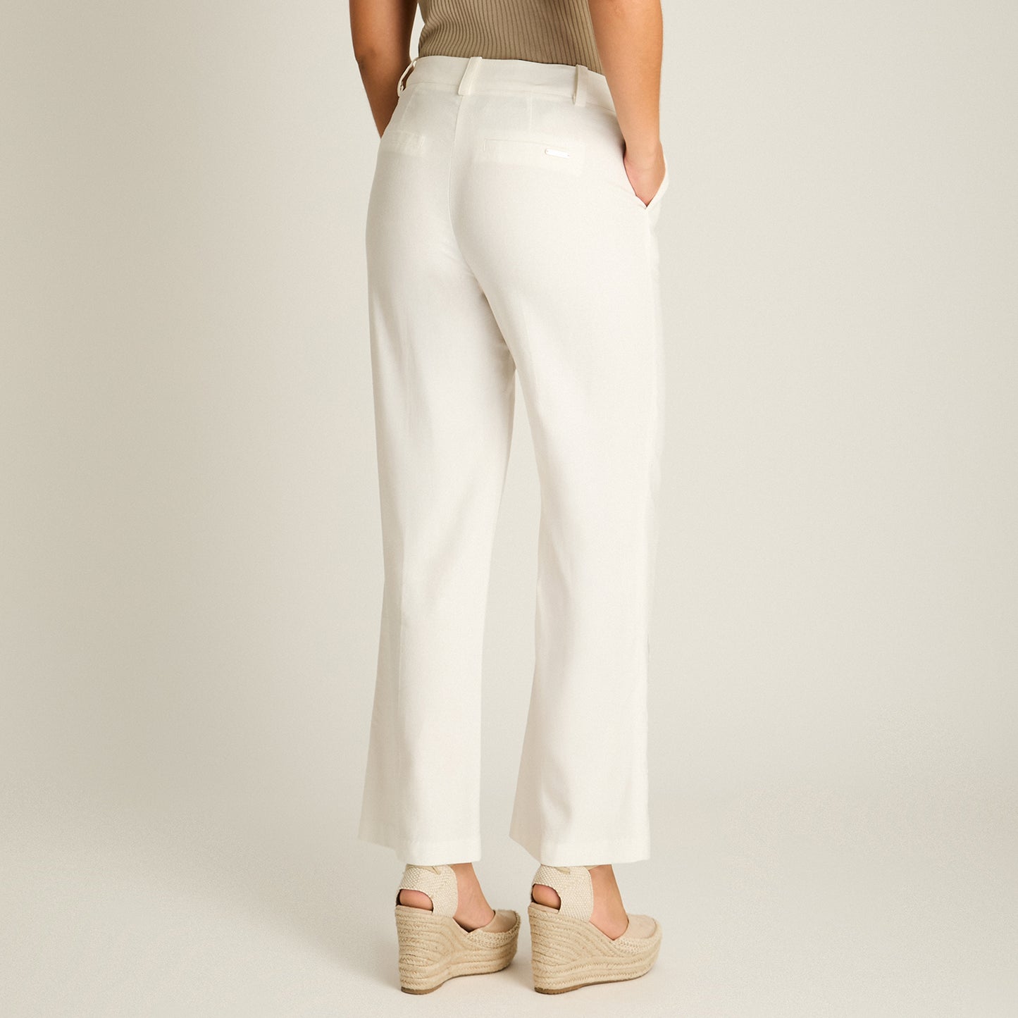 Pantalon Formal Crudo Elasticidad Nula Sin Forro Calce Normal Tela Plano