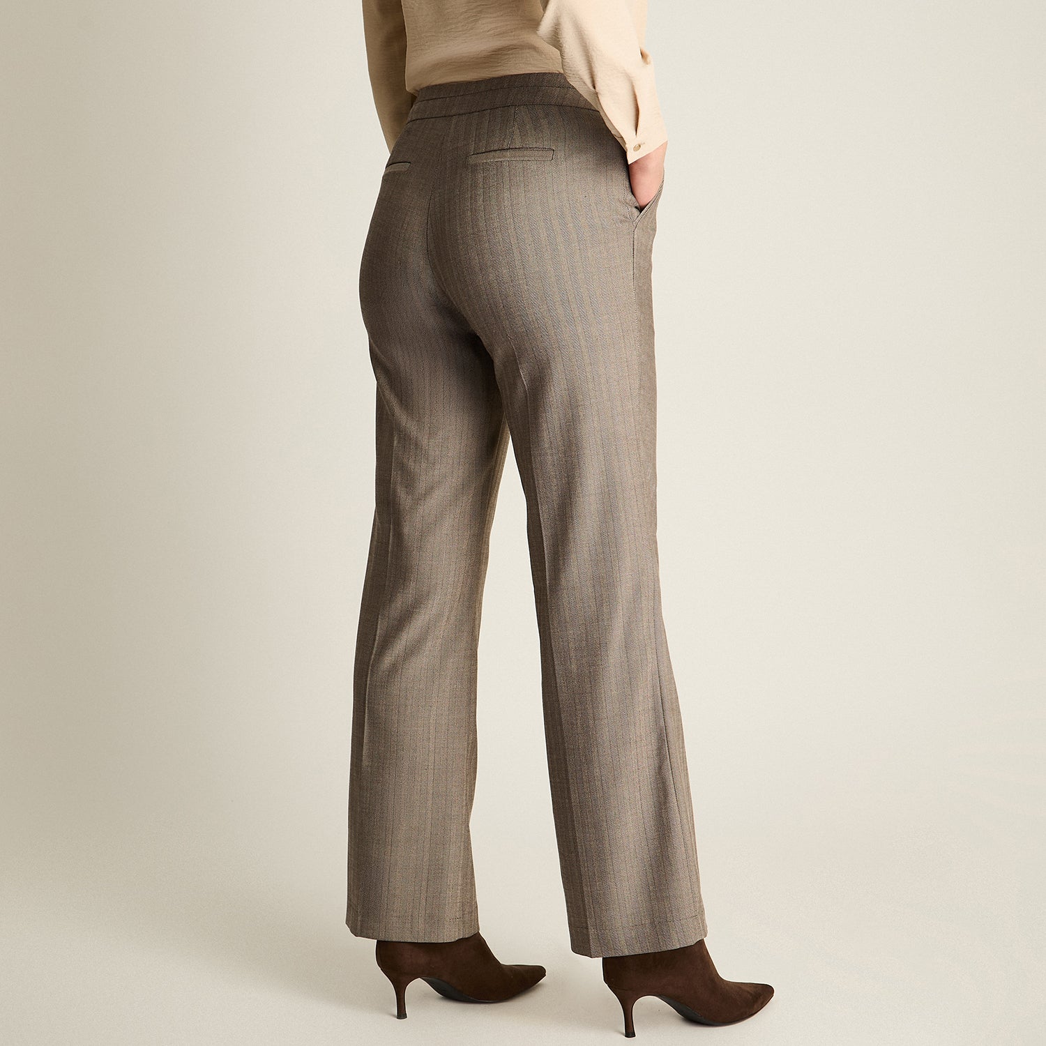 Pantalon Formal Gris Elasticidad Nula Sin Forro Calce Normal Tela Plano