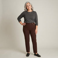 PantalÃ³n CafÃ© BÃ¡sico Recto con Pretina Elasticada en modelo adulta