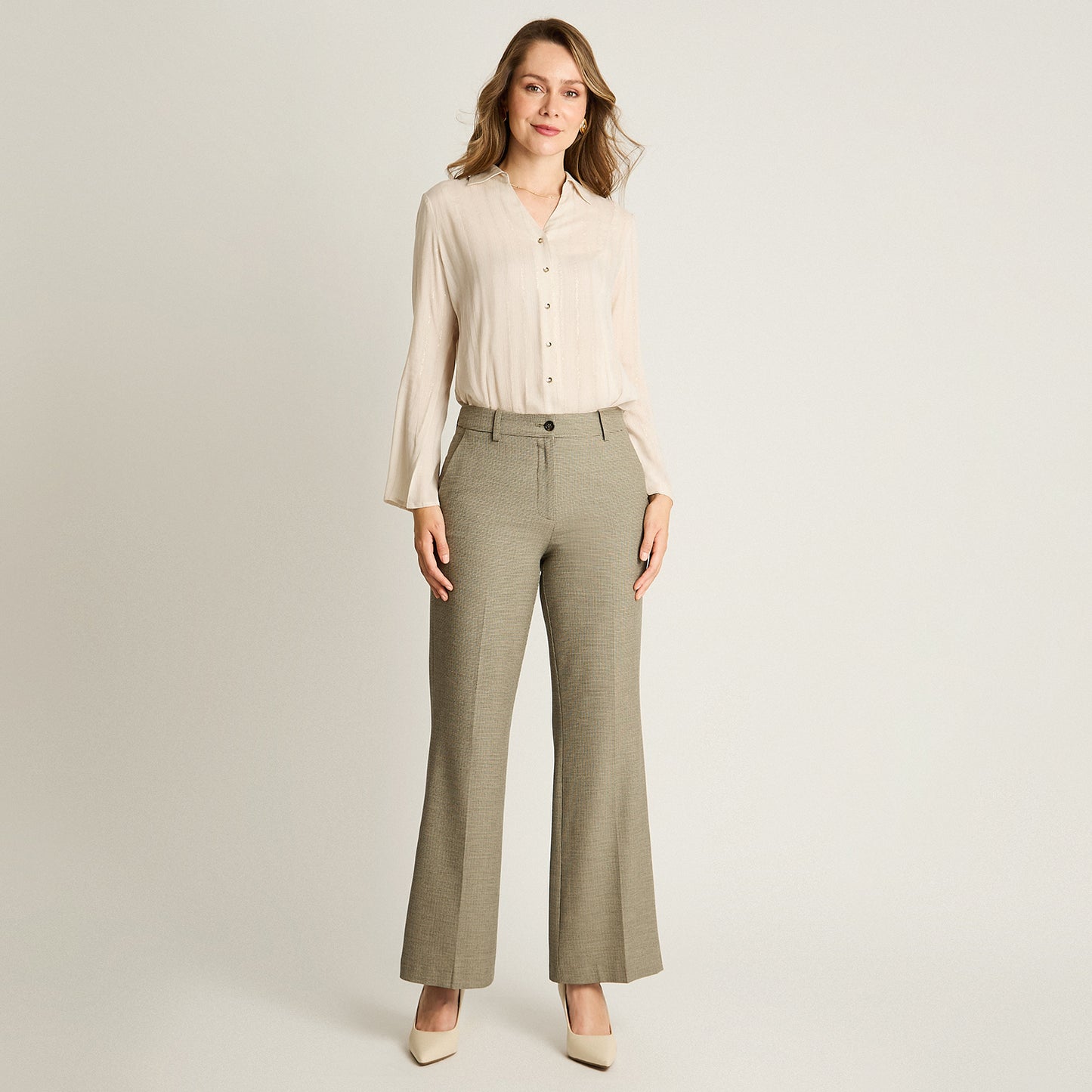 Pantalón Gris Wide Leg Fantasía con Botón