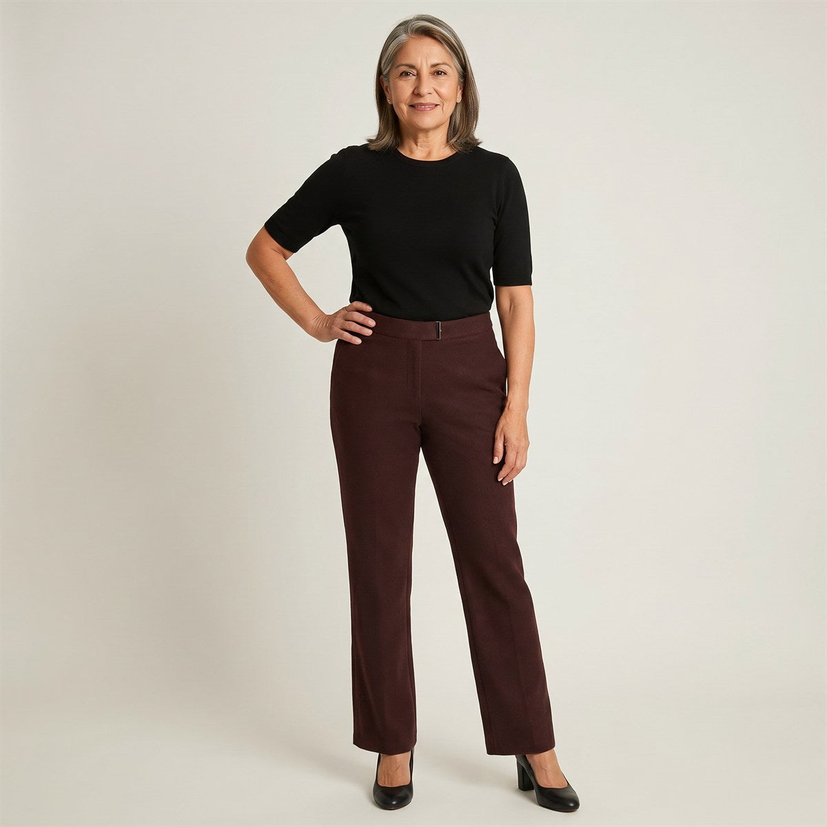 Pantalon Recto Lana Burdeo en modelo adulta