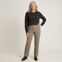 Pantalon Formal Gris en modelo adulta